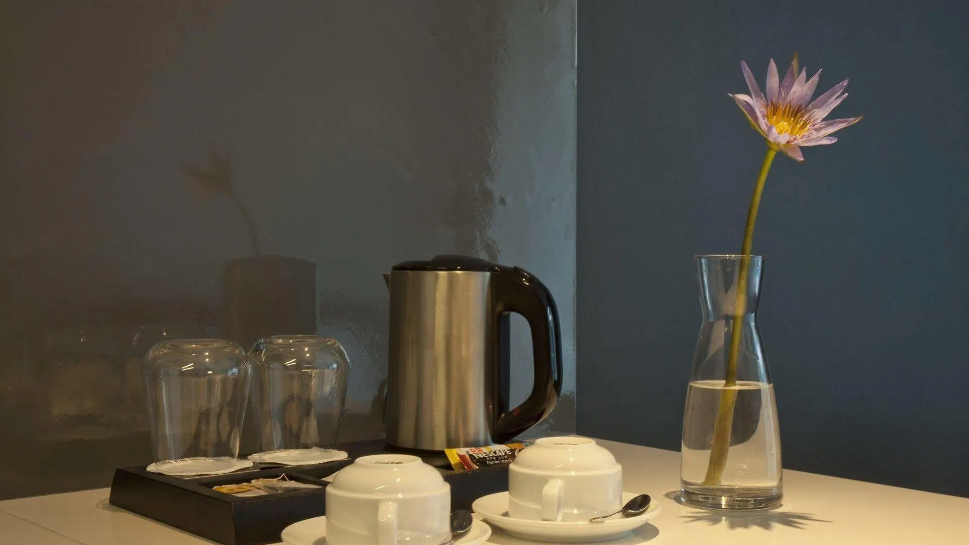 Na Boutique Hotel Σίχανουκβιλ